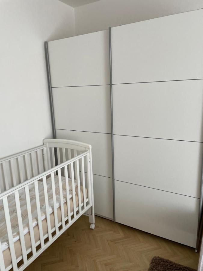 Casa Estancia Apartment Njivice Eksteriør bilde