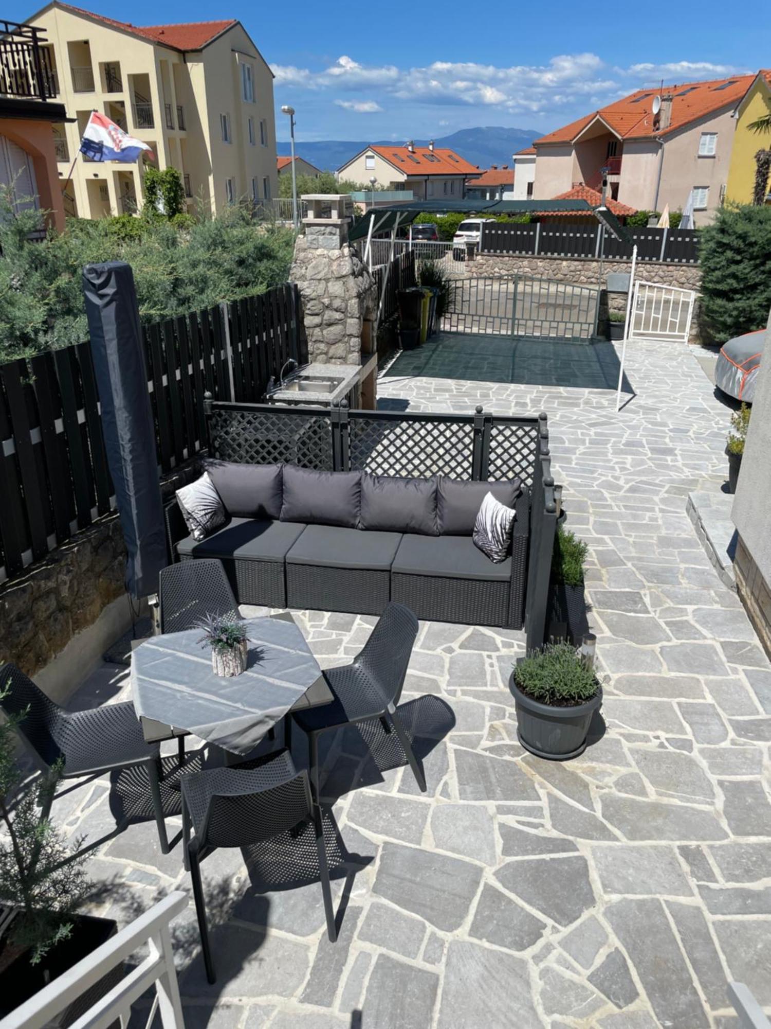 Casa Estancia Apartment Njivice Eksteriør bilde